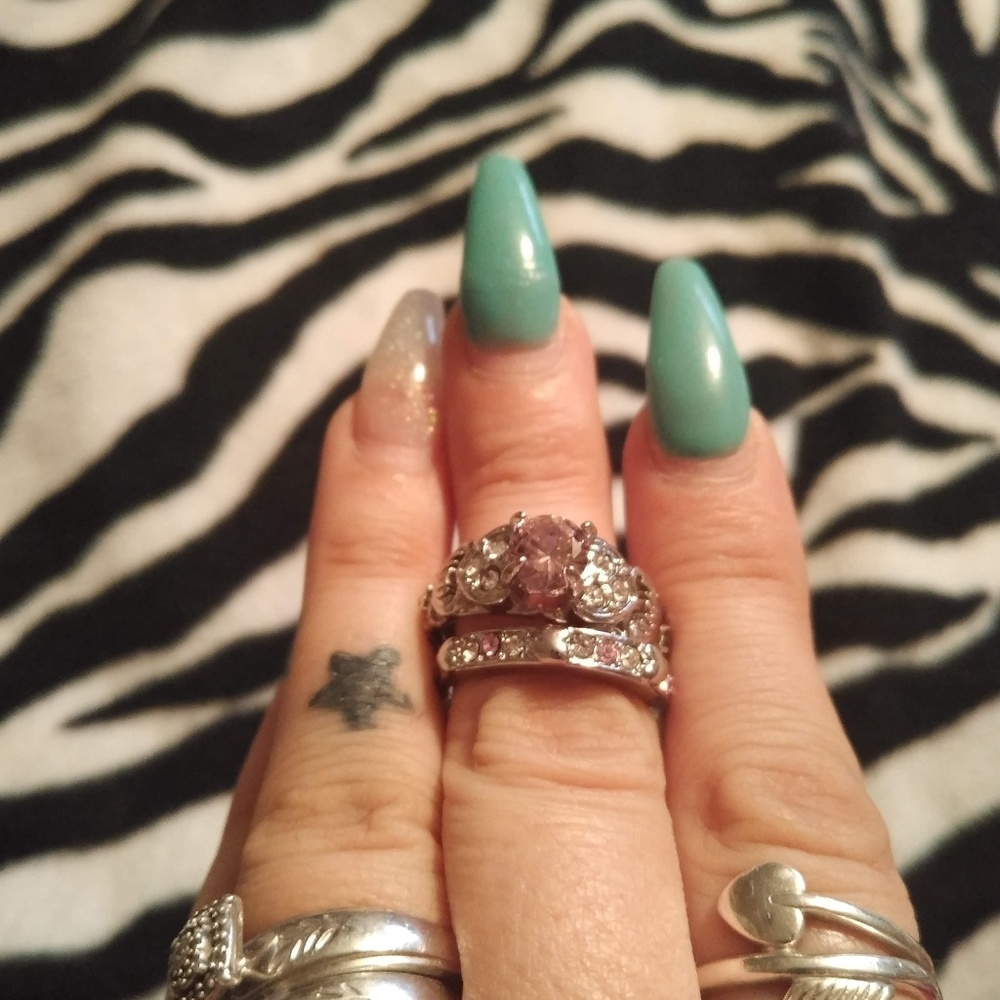 Wedding set - Picture 2 of 3